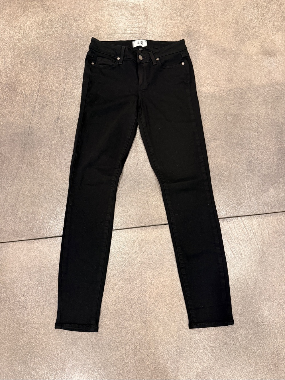 PAIGE Black a signature mid-rise, super-slim fit style